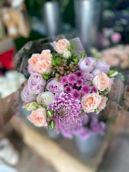 وردكم على كيفكم Your flowers
