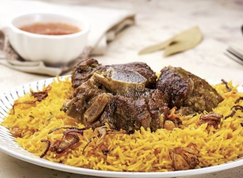 مجبوس اصفر لحم