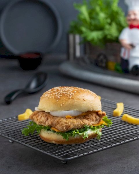 CRISPY CHICKEN