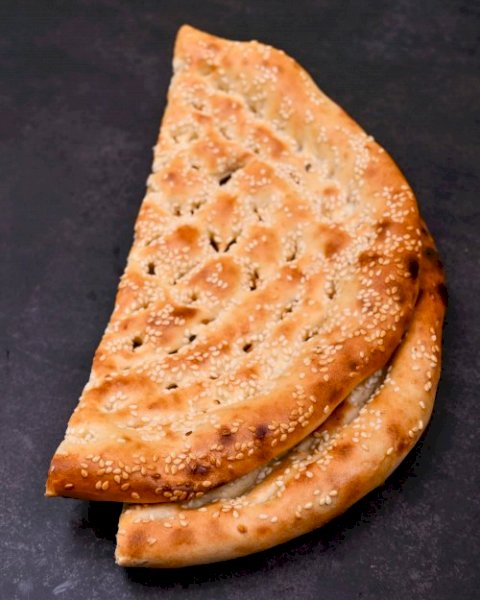 Roghani Naan (Butter Naan)