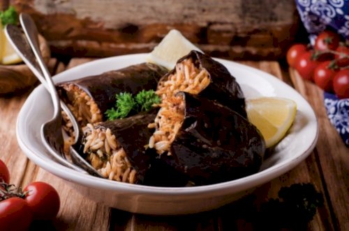 Eggplant Stuffed with Meat