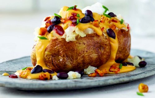 Jacket Potato Vegetable with Cheese