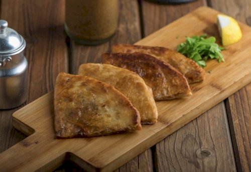 Muhyawa with Iranian bread