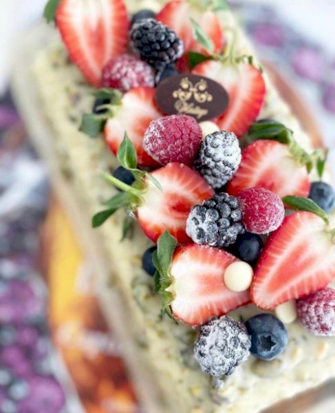 Bûche à la pistache