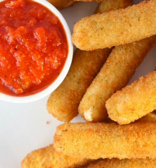 mozzerlla cheese sticks