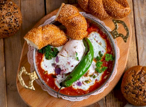 Traditional Turkish Eggs Traditional Turkish Eggs