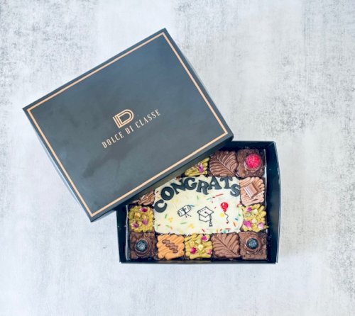 Graduation customized brownied