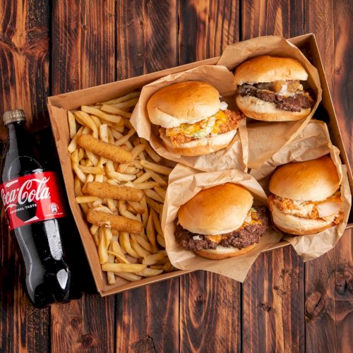 علبه المشاركه