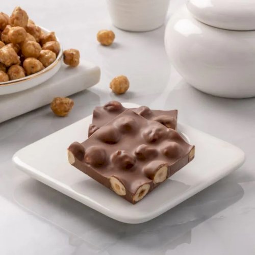 Caramelised Hazelnut Milk Chocolate Bark 50gm