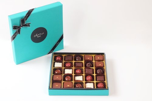 Spring Box Turquoise Large with Assorted Origin Chocolates Spring Box Turquoise Large with Assorted Origin Chocolates