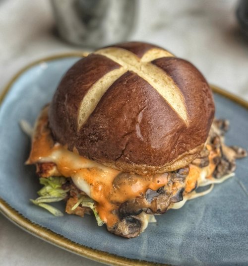 Mushroom and chicken blow