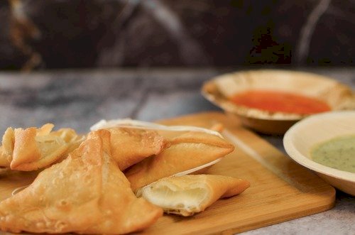 Cheeses Sambosa